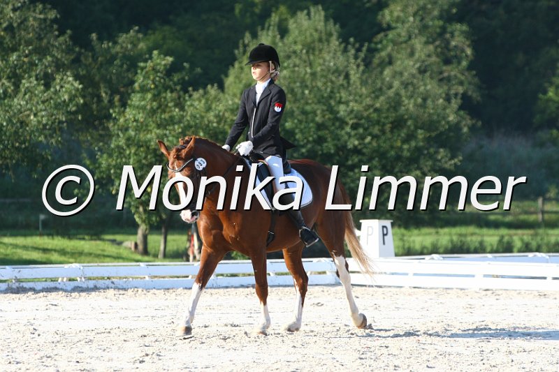 109M6237_Chiavarie_Dressur L_Mannschaft.JPG